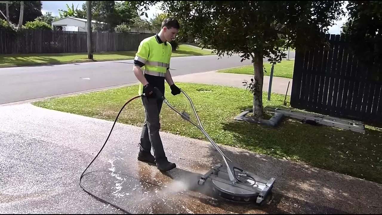 Water Blasting North Shore: High Pressure Washing vs Soft Washing for Your Home Exterior
